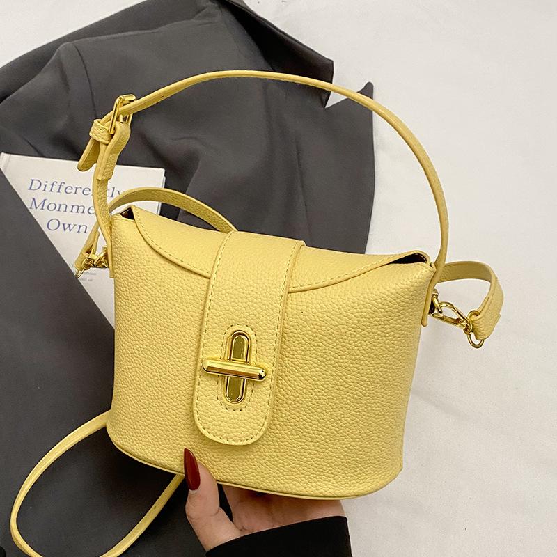 New Popular High-end Lychee Pattern Solid Color Portable Bucket Bag Fashionable Versatile Niche Commuter Style Messenger Women's Bag