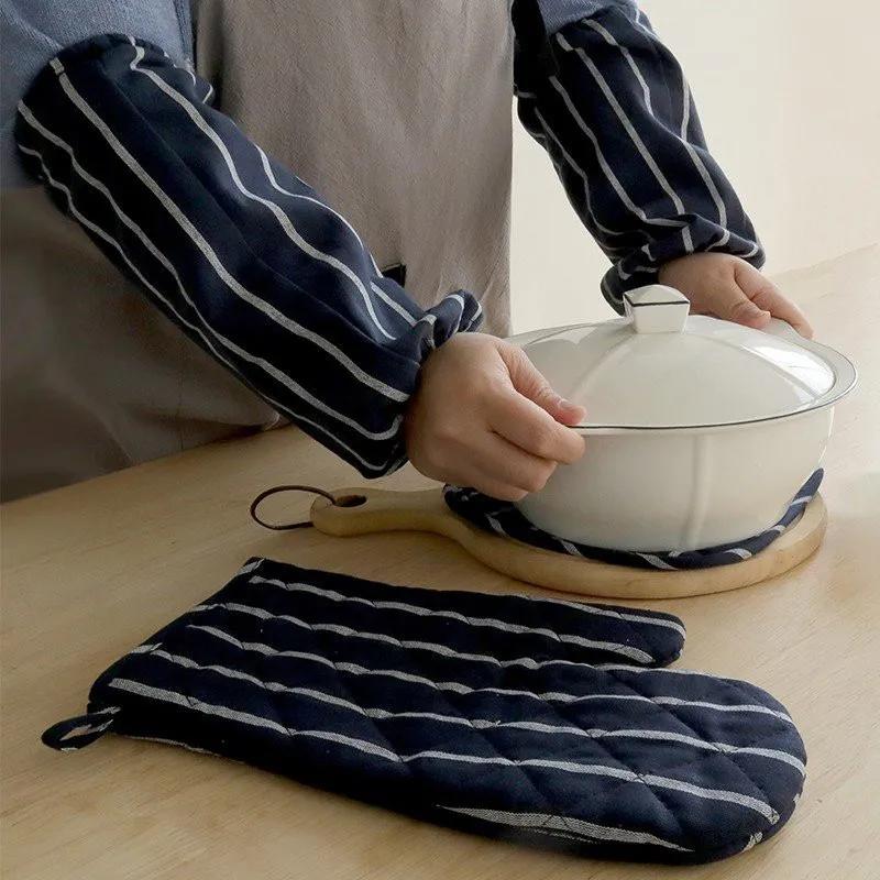 1Pc Striped Cotton Microwave Oven Gloves Insulation Pad Table Mat Sleeve Set Heat Resistant Mitts Baking Cooking Tool