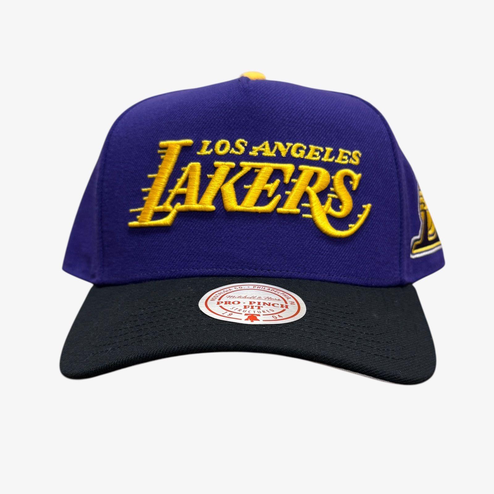 Used Mitchell & Ness NBA LEGENDARY AWAY PRO SNAPBACK LOS ANGELES LAKERS [Purple] hp16472-lalpurp Mitchell & Ness Lakers Snapback