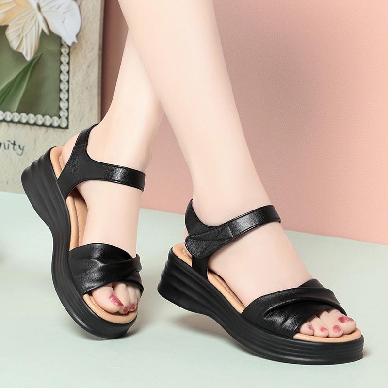 5cm Comfortable Thick Bottom Soft Leather Sandals Women Flat Platform Shoes 2025 Summer Med Heels Sandals for Office Mom Beach