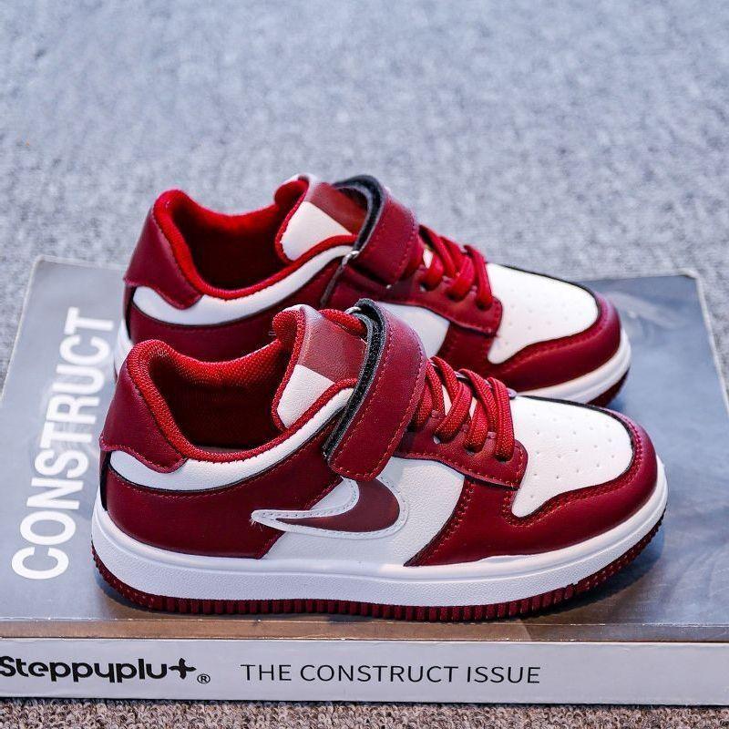 Girls Board Shoes Autumn 2025 New Boys Sports Shoes Children Soft Sole Breathable Girls Middle and Older Children Student Shoes Tide