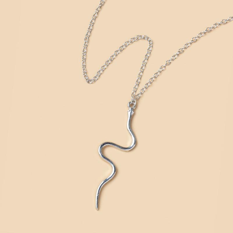 1PCS Punk Long Snake Pendant Necklace Silver Color Unquie Men Women Neck Jewelry Statement Pouplar Choker Necklace Wholesale
