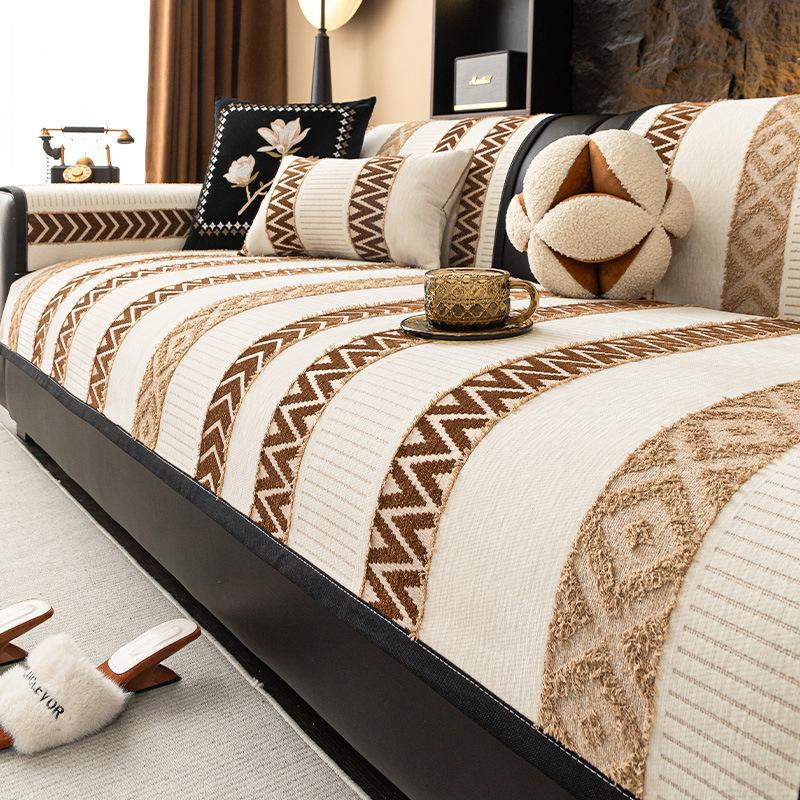 Medieval sofa cushion, universal in all seasons, non-slip, a whole straight row sofa seat cushion cover, high-end sofa cover