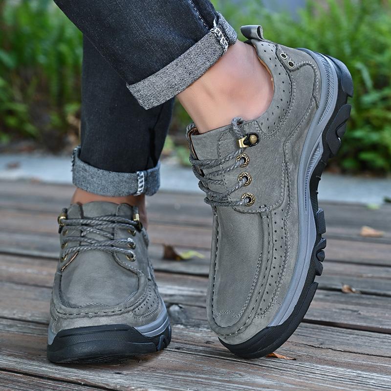 Fashion New Large Size Men's Shoes Genuine Leather Flats Men Loafers High Quality Outdoor Men Sneakers Breathable Male Casual Shoes