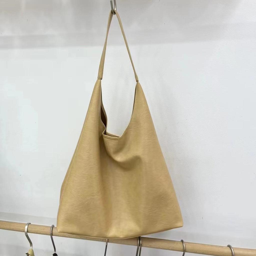 Trendy Extra-Large Women's Tote Bag - Autumn/Winter Korean Style, Versatile, Simple & Fashionable Shoulder Bag