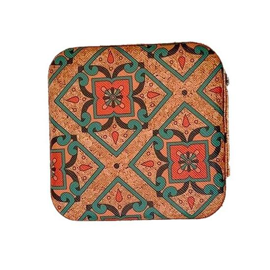 Retro Leather Jewelry Box for Earrings, Rings, and Necklaces - Anti-Oxidation, Portable Travel Storage.