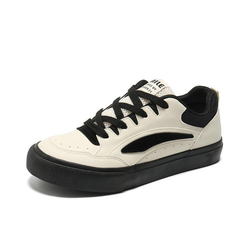 Summer Men Casual Shoes Sneakers Mesh Breathable Comfortable Vulcanized Shoes Anti Slip Student Outdoor Running Shoes