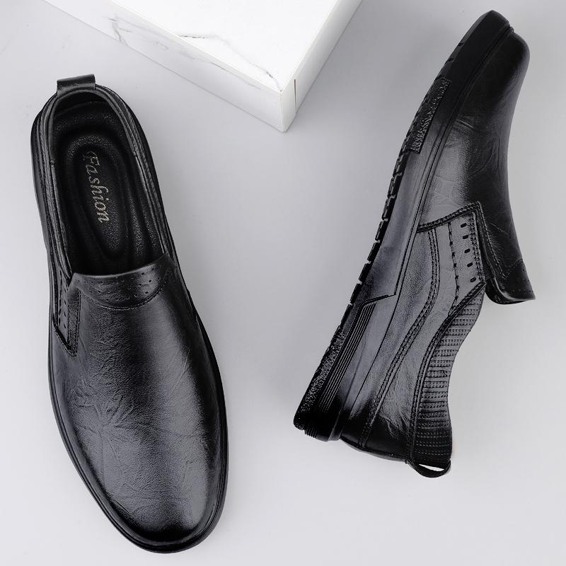 Fashion Comfortable Men Soft-Soled Loafers Versatile Casual Business Shoes Formal Leather Shoes Slip-On Flats Leisure Walk Man Moccasins