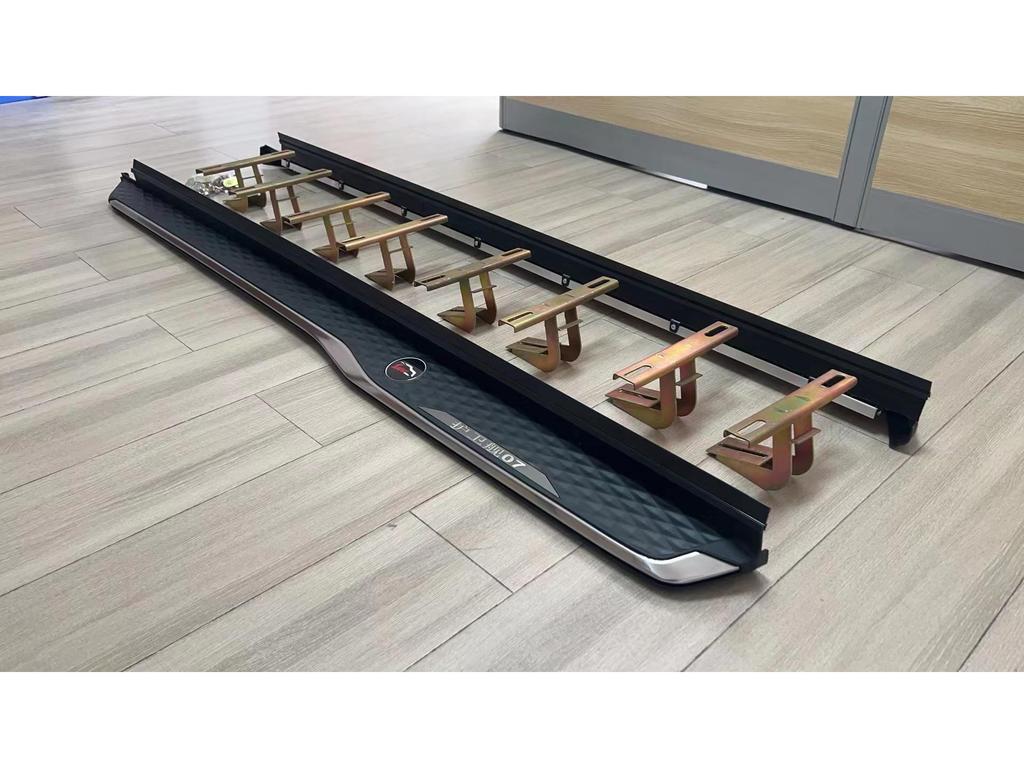 Compatible with BYD Frigate 07: Original Style Side Steps & Electric Foot Pedals