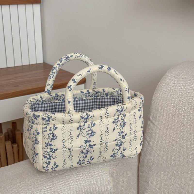 

Vintage Floral Organizers Basket With Handle Portable Home Room Quilted Foldable Storage Basket For Snack Clothes Toys