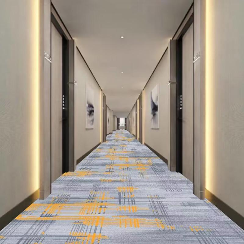 Gruby dywan ognioodporny do hoteli i klubów