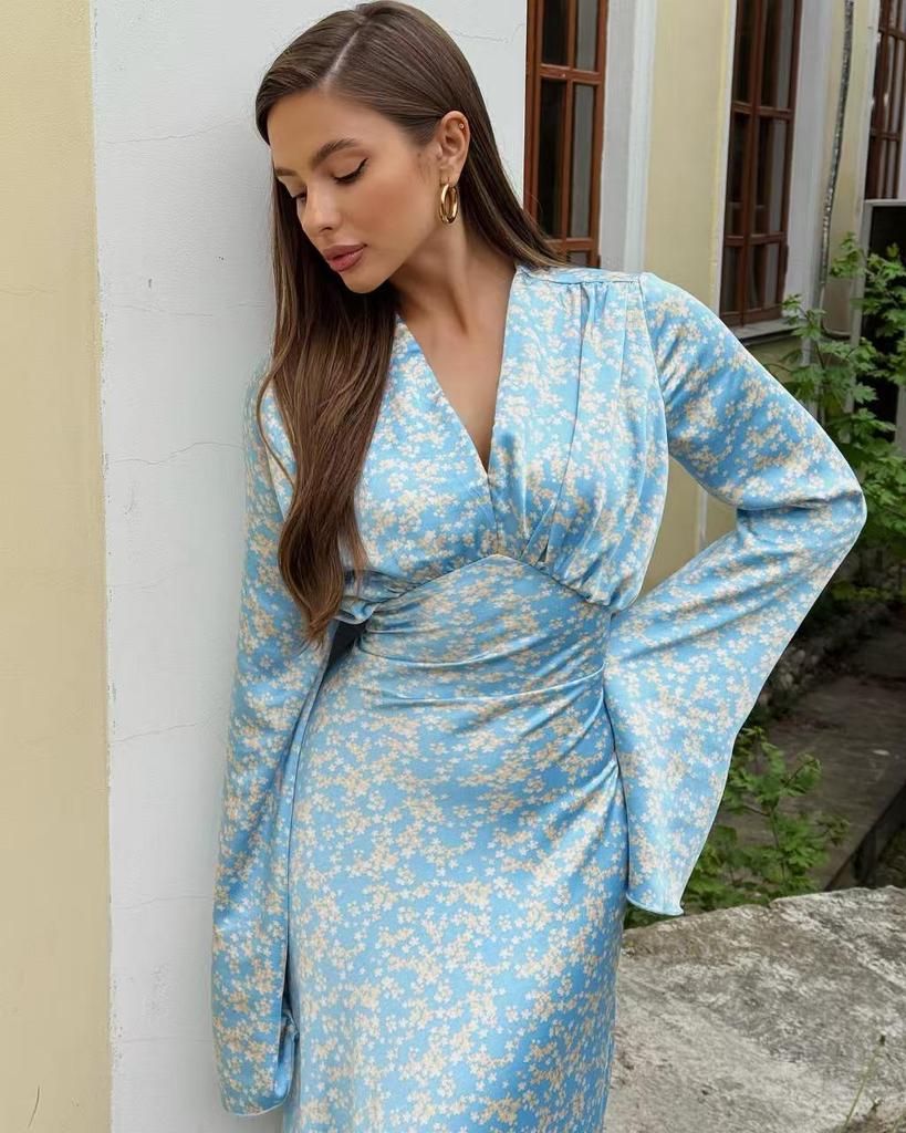 2025 Spring High-End French V-Neck Satin Print Swing Dress