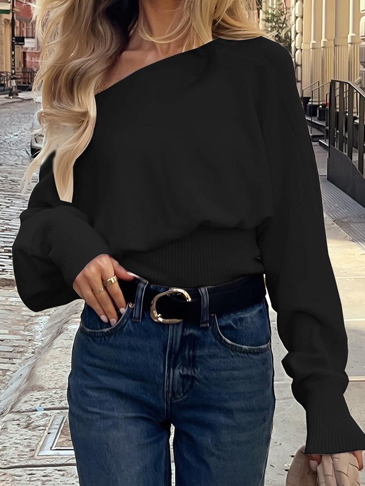 Asymmetrical Off-the-Shoulder Sweater - Elegant European & American Design 2026 Collection