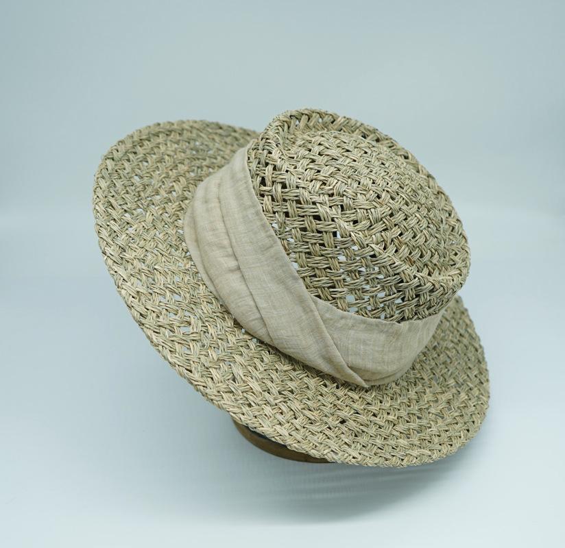 Japanese Retro Japanese Salty Grass Seaweed Woven Flat Top Top Top Top Hat Women'S Summer Shading Vacation Panama French Straw Hat