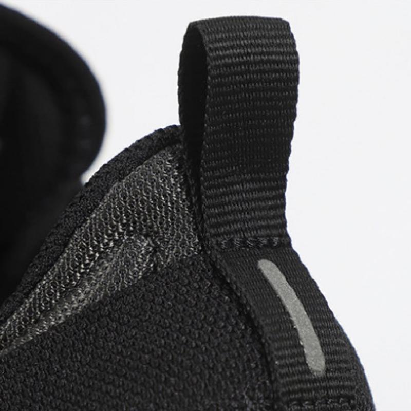 NikE W SnEakEr E sEriEs Ad