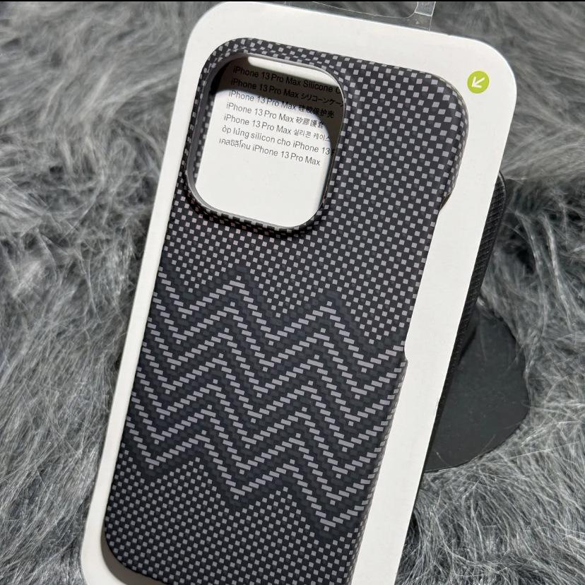 

iPhone 17 Pro Max Kevlar Carbon Fiber Texture Drop-Proof Case, Apple 16 Skin-Feel Protective Cover. iPhone 17