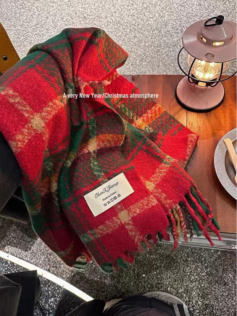 

2025 Winter Red Plaid Snood: Versatile Christmas and New Year Scarf for Female Students