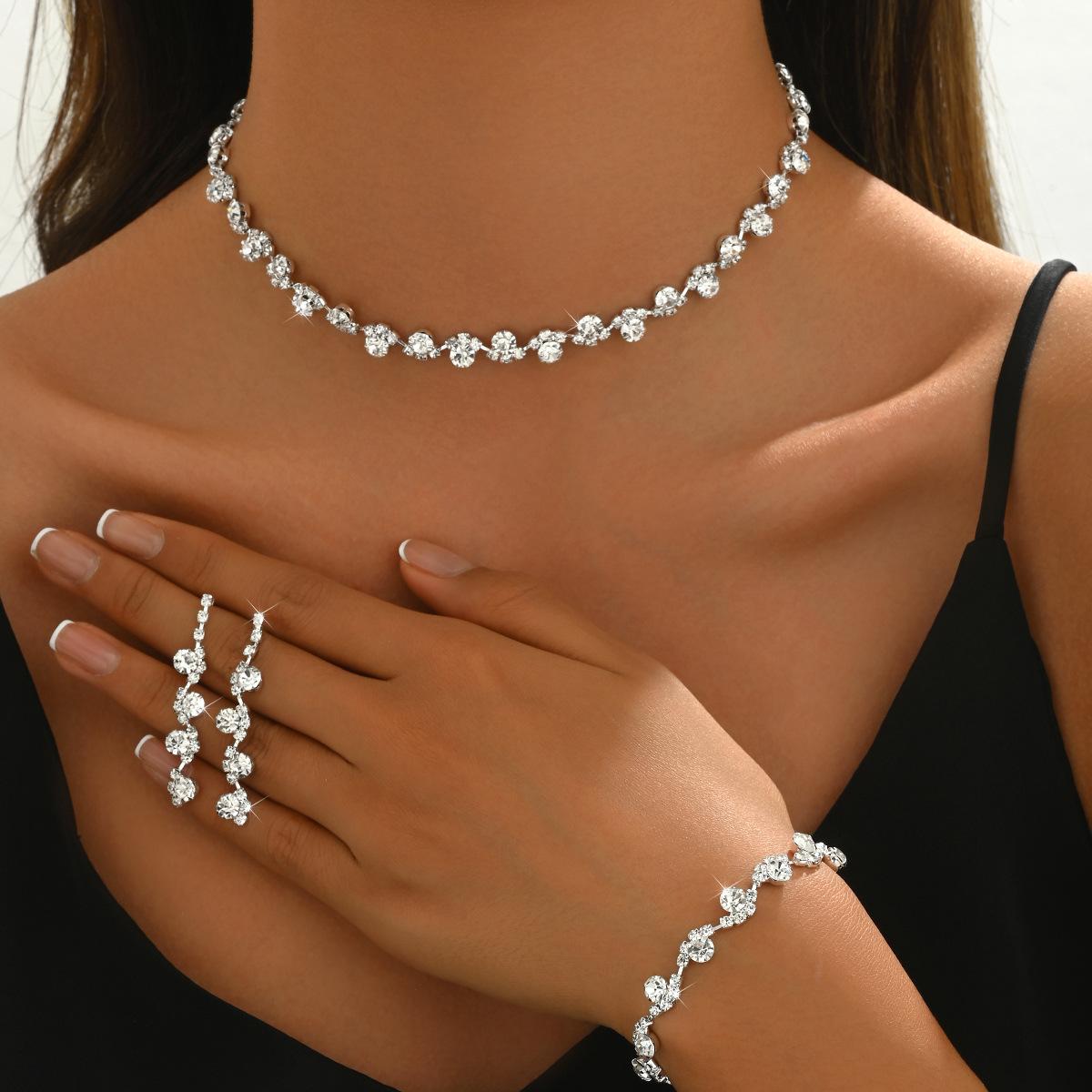 

2026 Wedding Accessories, Korean Fashion Bridal Accessories, Silver Diamond Necklace Earrings Bracelet Ring Four-piece Set 45CM