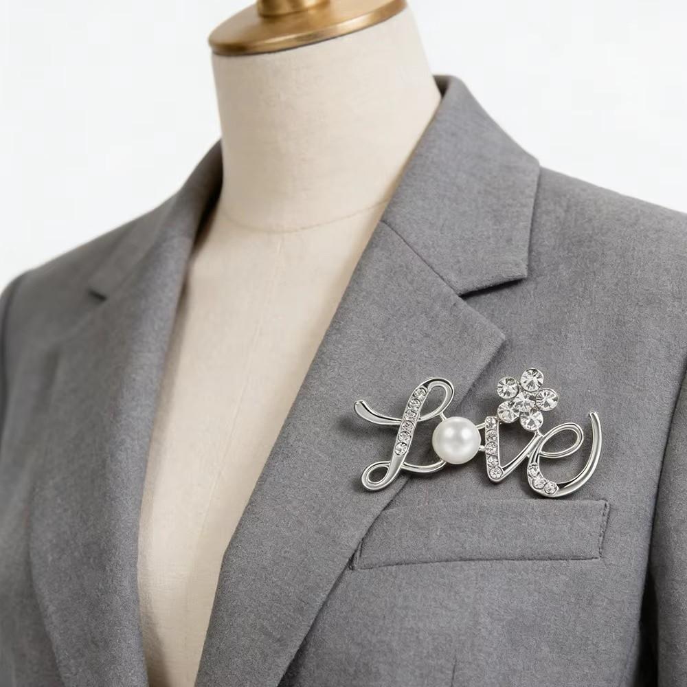 Faux Pearl Love Letter Brooch Decorative Brooch Pins New Lapel Pin Coats Jackets Hats