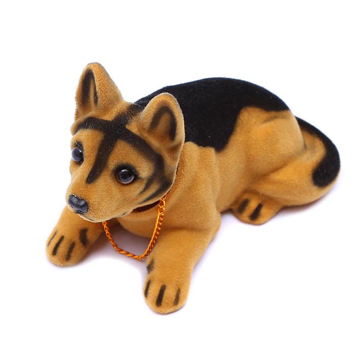 Creative Shaking Head Dog Ornament: Cute Car Dashboard Puppy Simulation