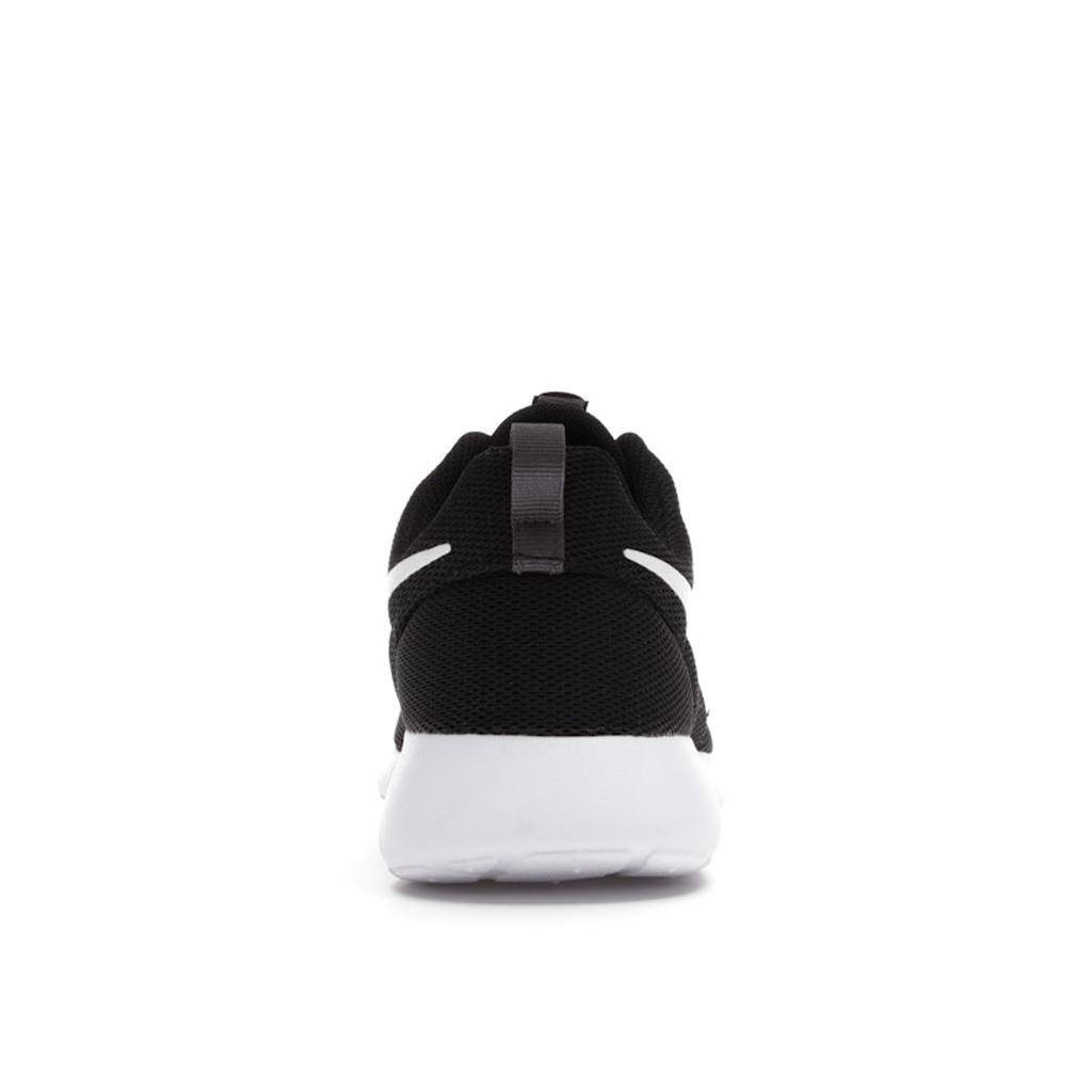 Nike  Roshe One Black Women Sneakers White-Dark-Grey 844994-002