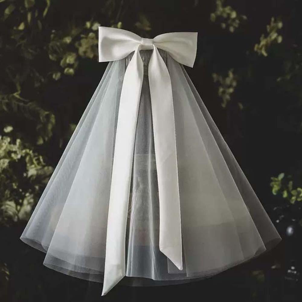 Single Layer Bride's White Headgear Romantic Bridal Headdress Elegant Long Satin Bow Veil  Wedding