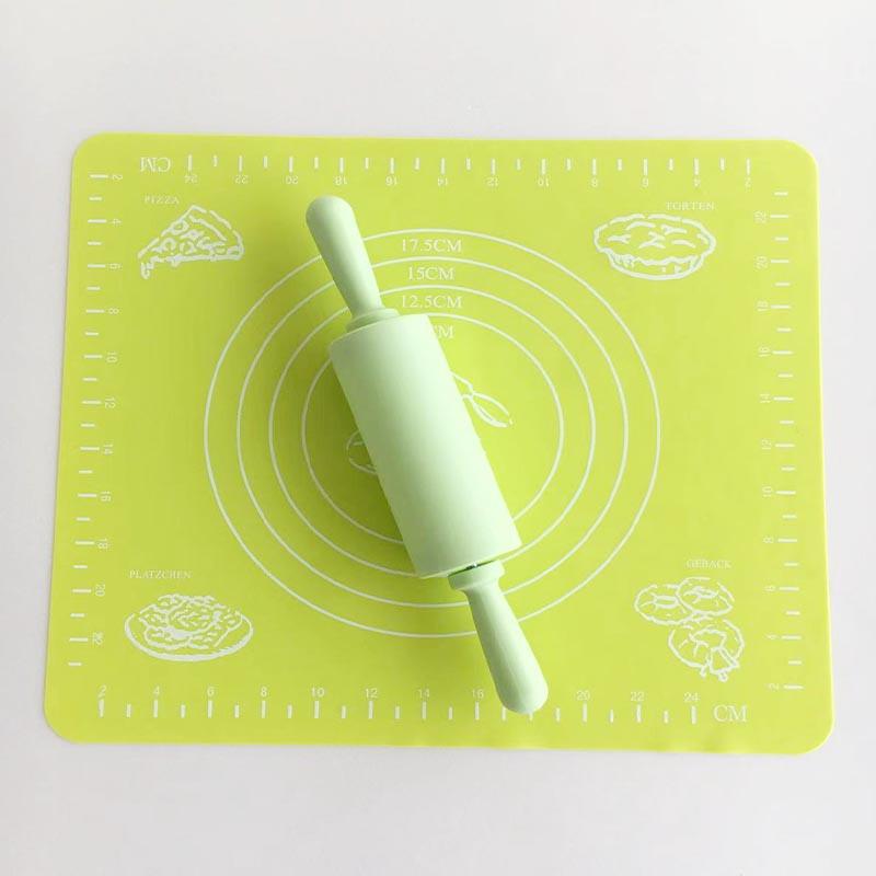 Kids Food-Grade Silicone Rolling Pin & Mat Set