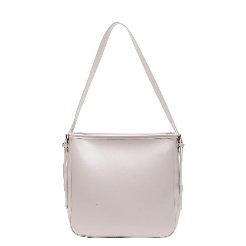 

Niche casual bag women s new child and mother bag autumn fashion shoulder bag retro versatile messenger bucket bag