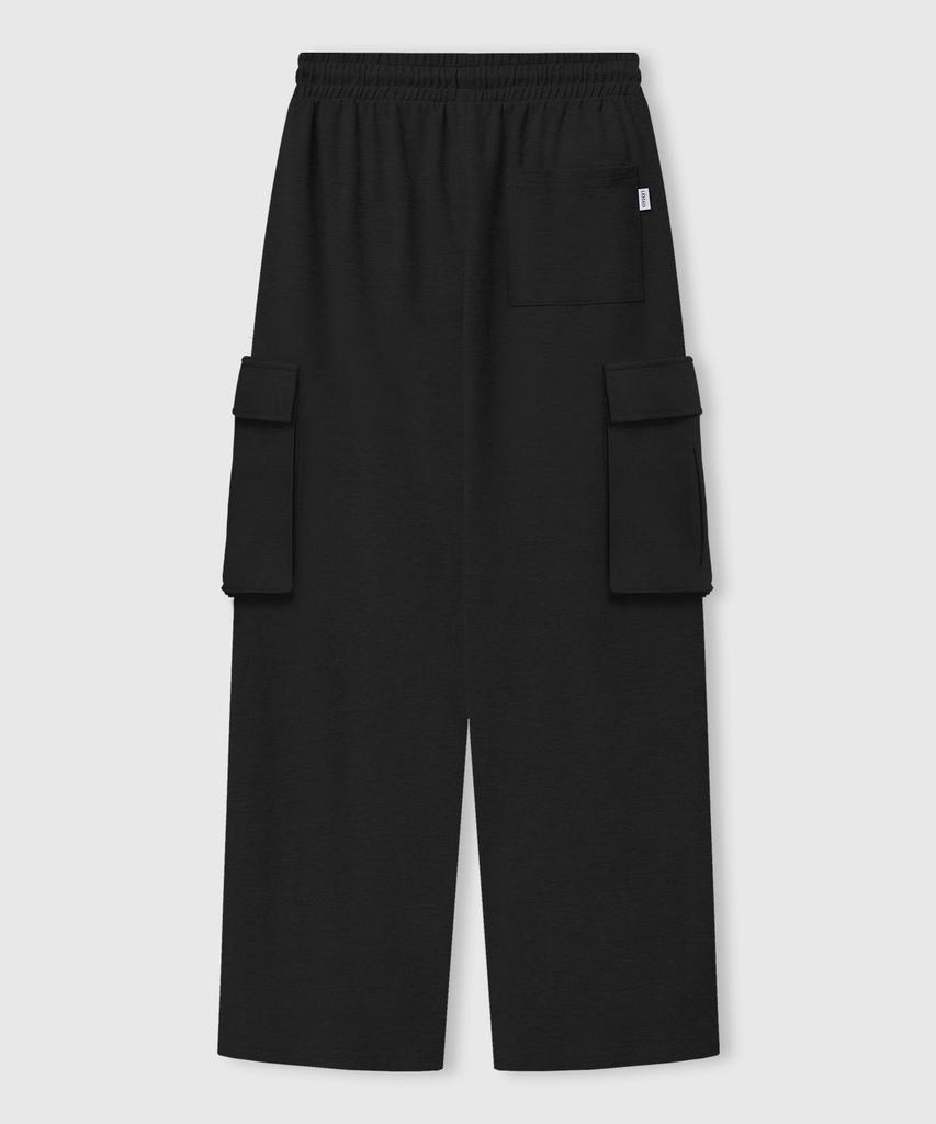 LEMAIN SECOND One-Pleat Wide Cargo Sweatpants [Black]
