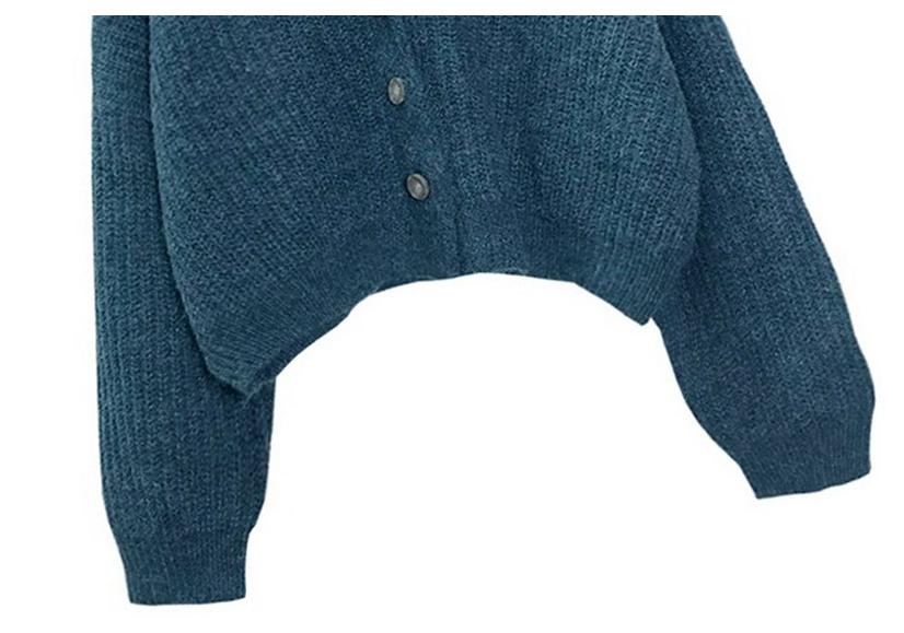 Women's Retro V-Neck Knitted Cardigan Sweater Coat - Autumn/Winter 2021 Collection