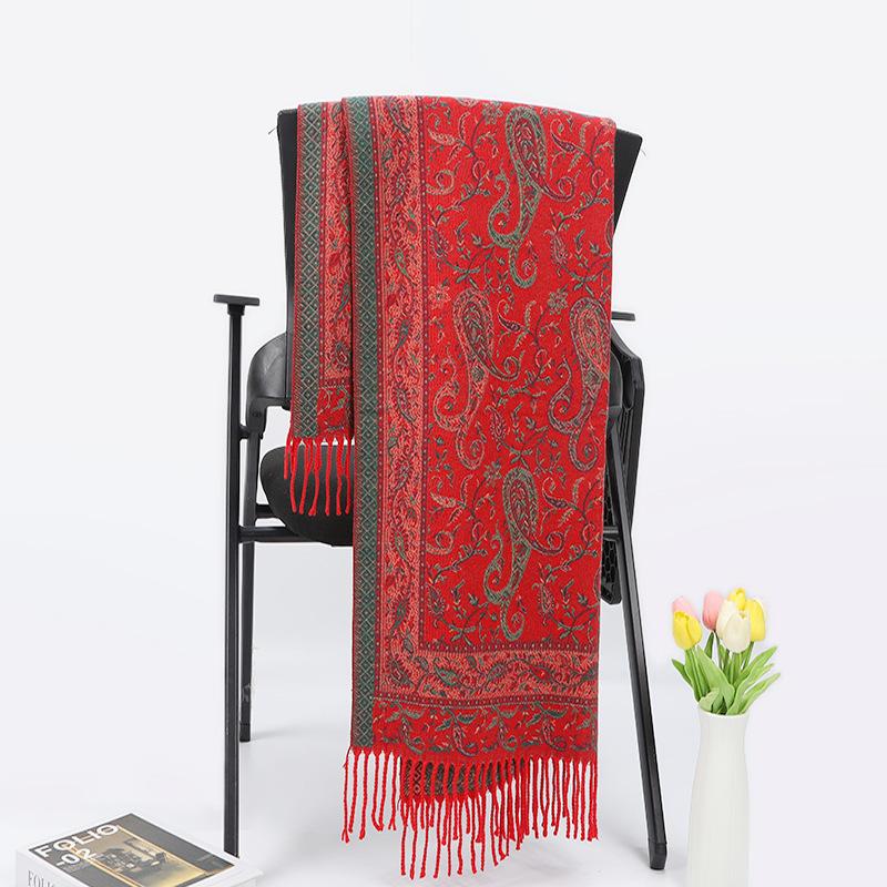 New Vintage Ethnic Style Women's Shawl for Travel In Dali, Yunnan Core-spun Yarn Jacquard Thickened Tassel Scarf