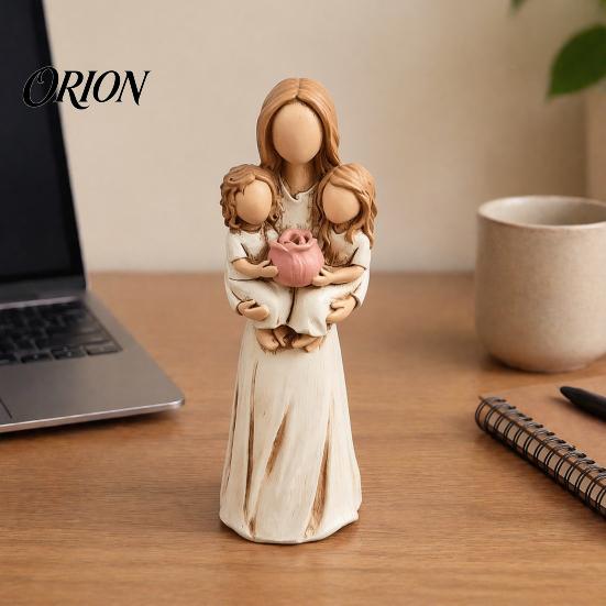 Hand Painted Tabletop Decor Mother And Daughter Hugging Ornament, Resin Hand-painted Statue, Modern Aesthetic Ornament Faceless Figurine for Mother's