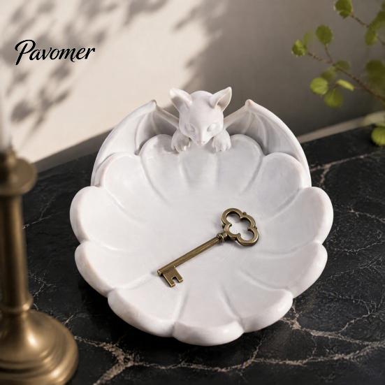 3D Printed PLA Tray Halloween Bat Candy Dish, Matte White Cute Trinket Bowl, Gothic Table Ornament for Entryway And Coffee Unique Gift Friends