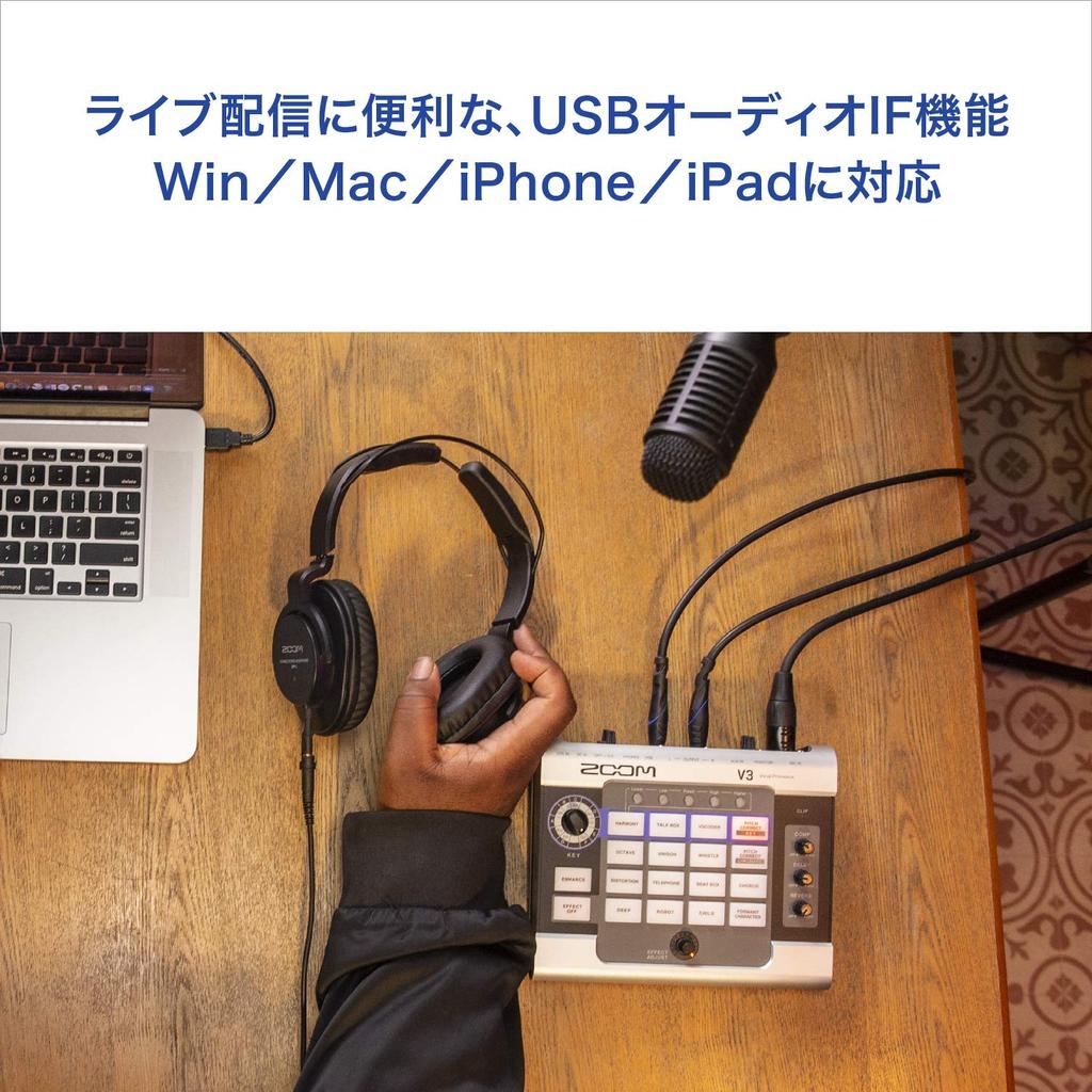 Zoom V3 Voice Changer, Voice Effects, Game Commentary, Live Streaming, Audio Interface, Vocal Processor [3-Year Extended Warranty]