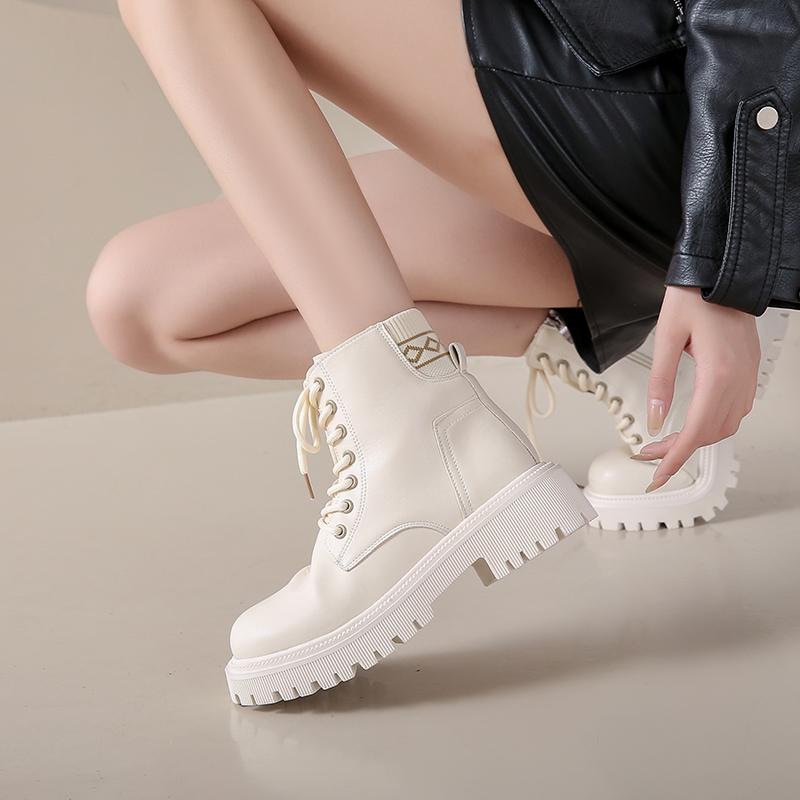 Women’s Winter Snow Boots Casual Short Boots for Girl Booties Black Warm Ankle Boots with Fur Plus Size