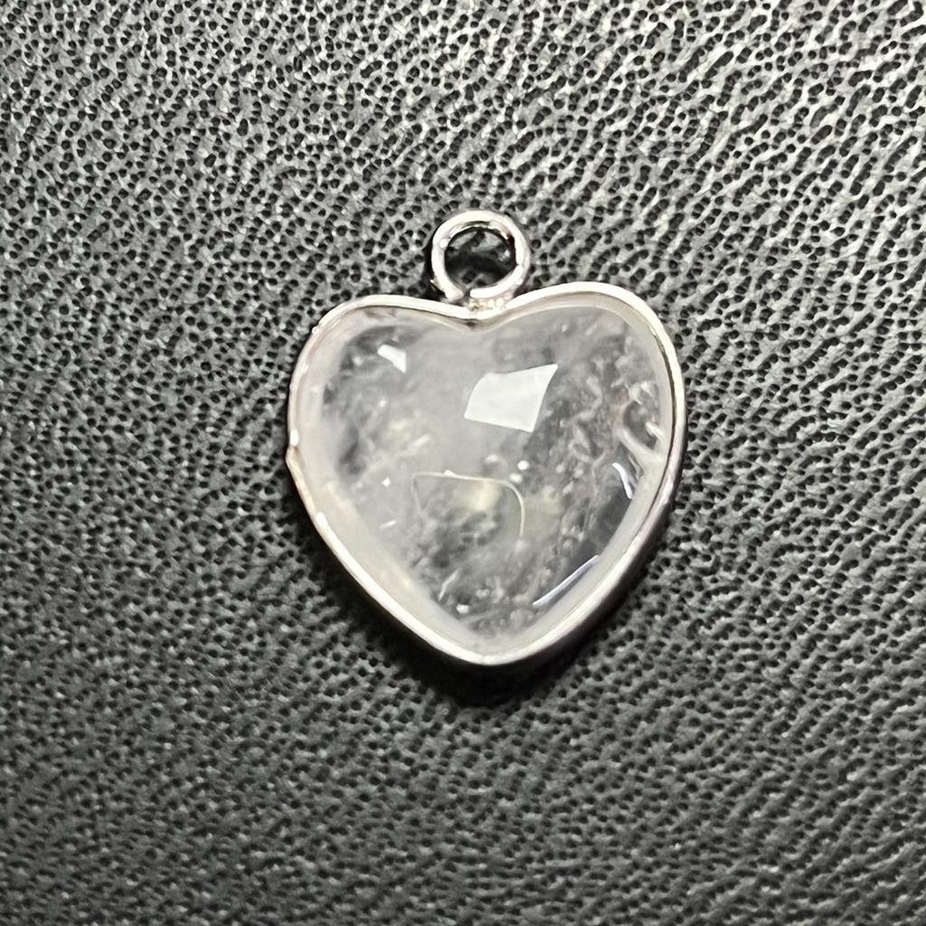 2 Stück, Energie Naturstein Anhänger mit silberfarbenem Rand, Spirituelle Heilung Kristall Herz Edelstein Charms für Schmuckherstellung DIY Basteln 15mm