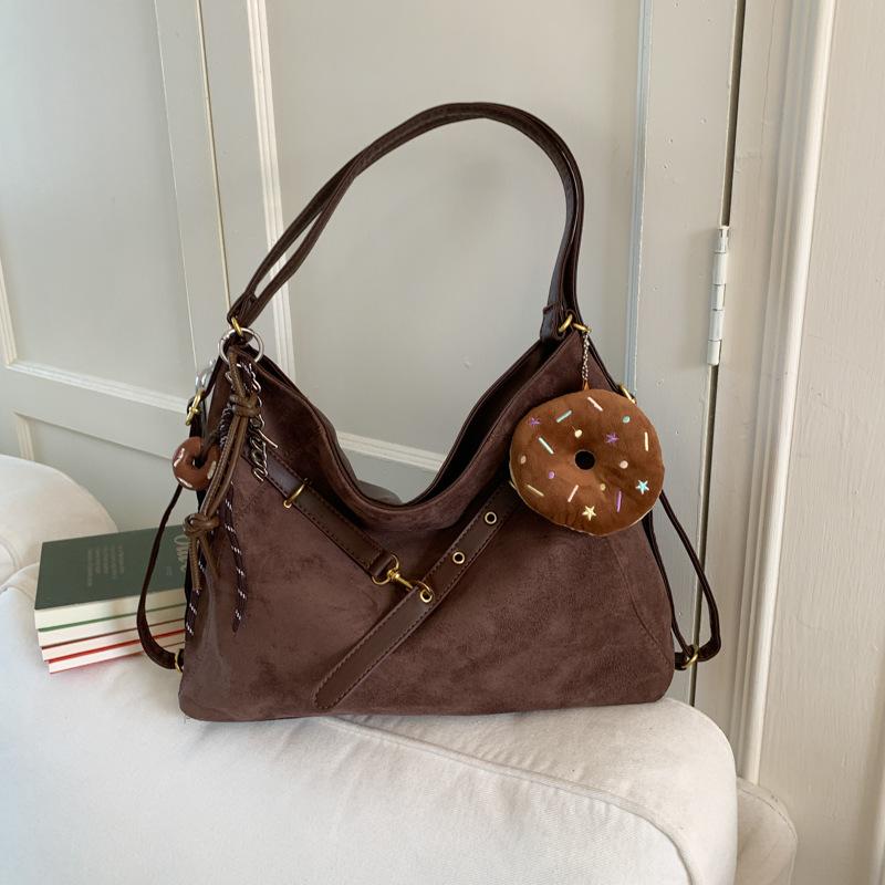 Korean Version of Women's Bags 2025 Autumn and Winter New Fashion Trend Backpack Shoulder Messenger Bag Large Capacity Commuter Tote Bag