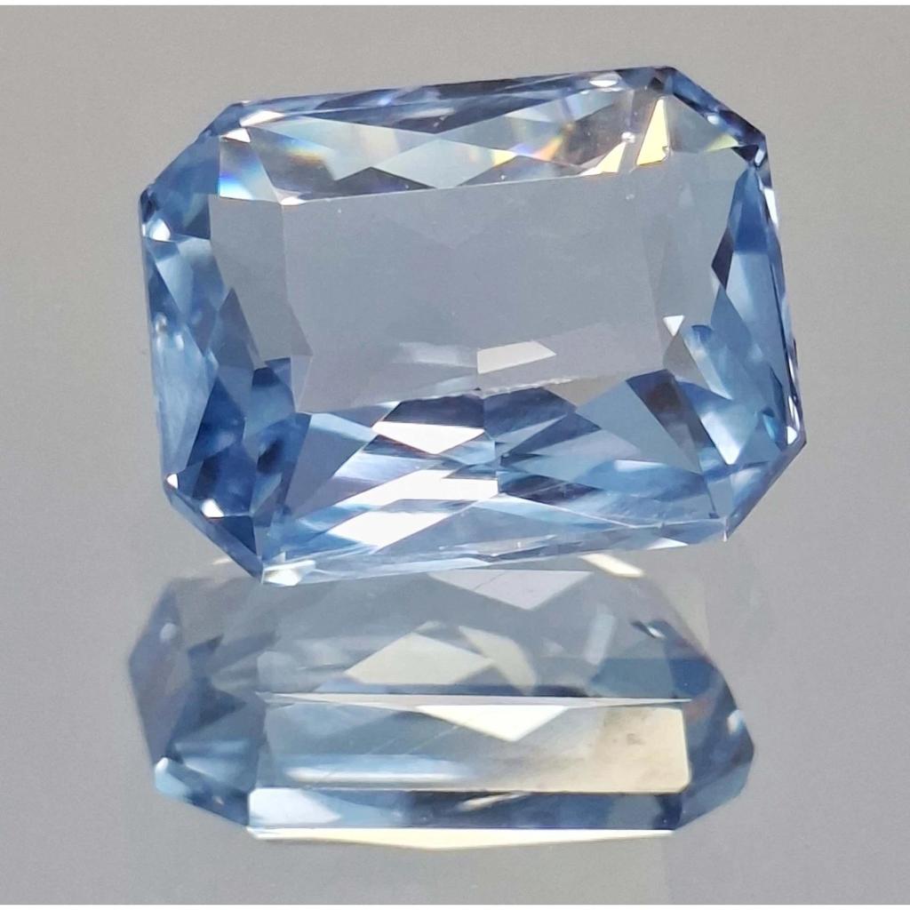 Beautiful Blue Aquamarine Natural Emerald Cut 16-18 Ct Certified Loose Gemstone
