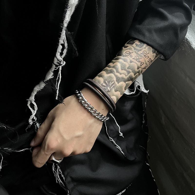 Cuban Bracelets for Men and Women: Trendy, Minimalist, Dark High Street Style