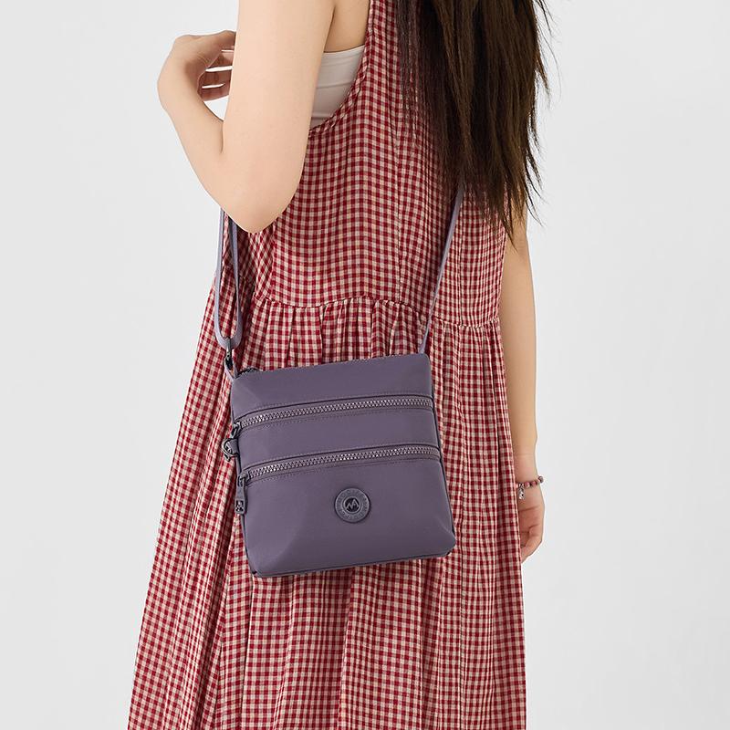 Solid Color Small Square Bag Women's Outdoor Waterproof Nylon Shoulder Crossbody Bag