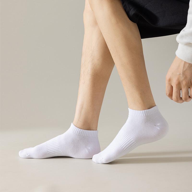 

Men s Versatile Breathable Mid-Calf Socks - Black/White/Gray, Sweat-Absorbent, For Business, Sports, Spring/Summer. One Size