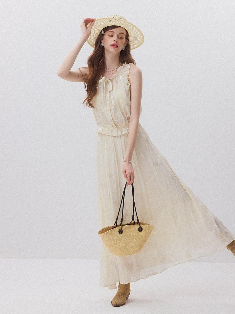 Sinseuden Saint Embroidered Long Skirt