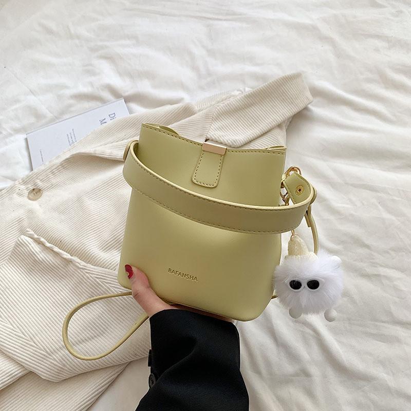 IELGY Spring Summer Retro Commuter Portable Bucket Bag