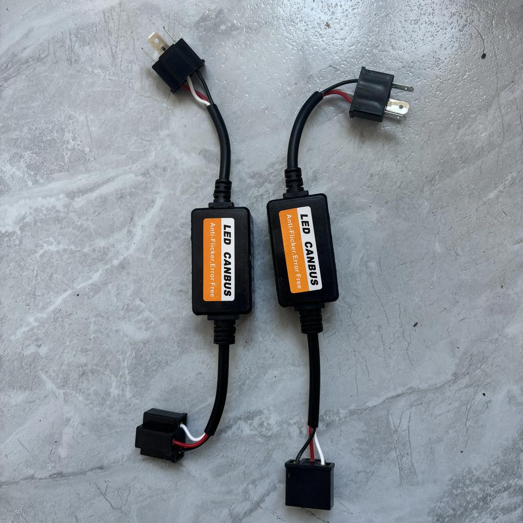 1~4PCS H1/H4/H7/H11 9006 9007Automotive LED Decoder 12V Black Anti-Flicker LED Canbus Decoder Adapter Anti-Flicker Interference