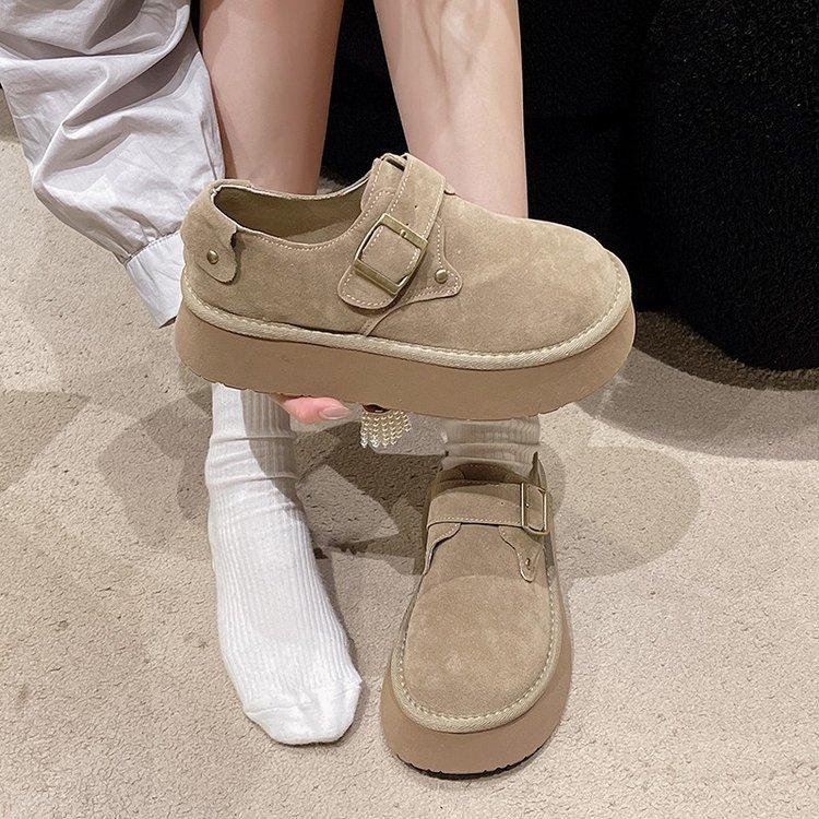 Retro women's spring and autumn new models, one-pedal thick-soled heightening soft-soled Doudou shoes for children