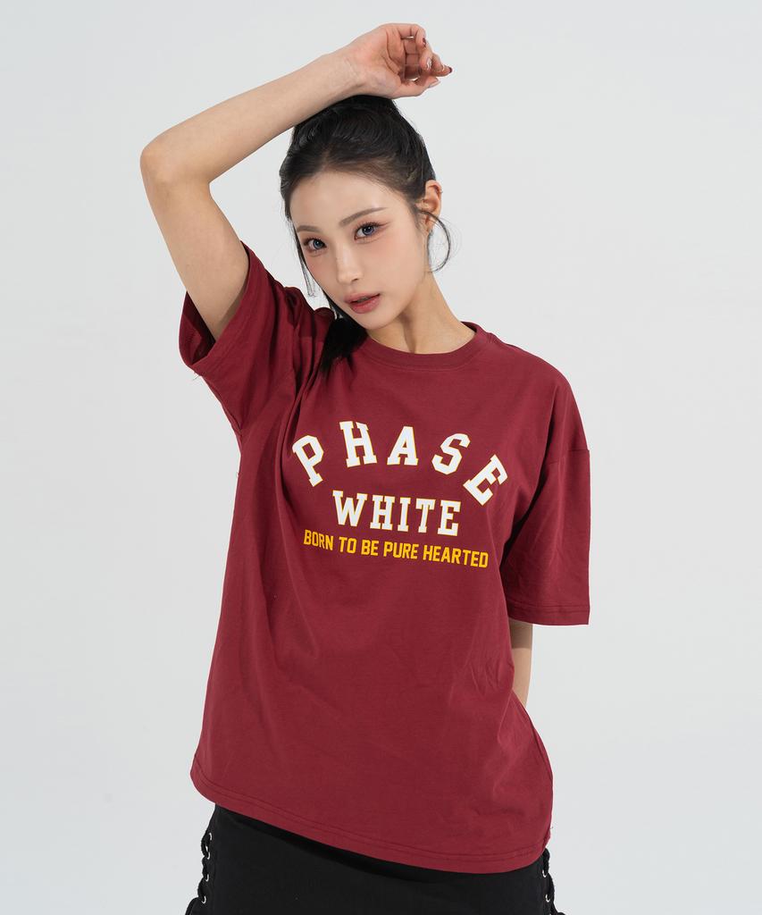 Peijeuhwaiteu [Phase_3] Pw College Tee_Burgundy / 8802026-St08