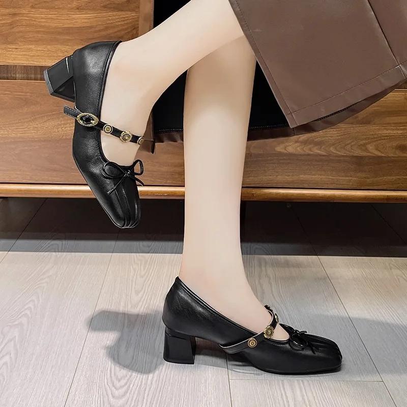 Stylish Square-toe Shallow Bow Suede Heel Vintage Metal Buckle Mid-heel Single