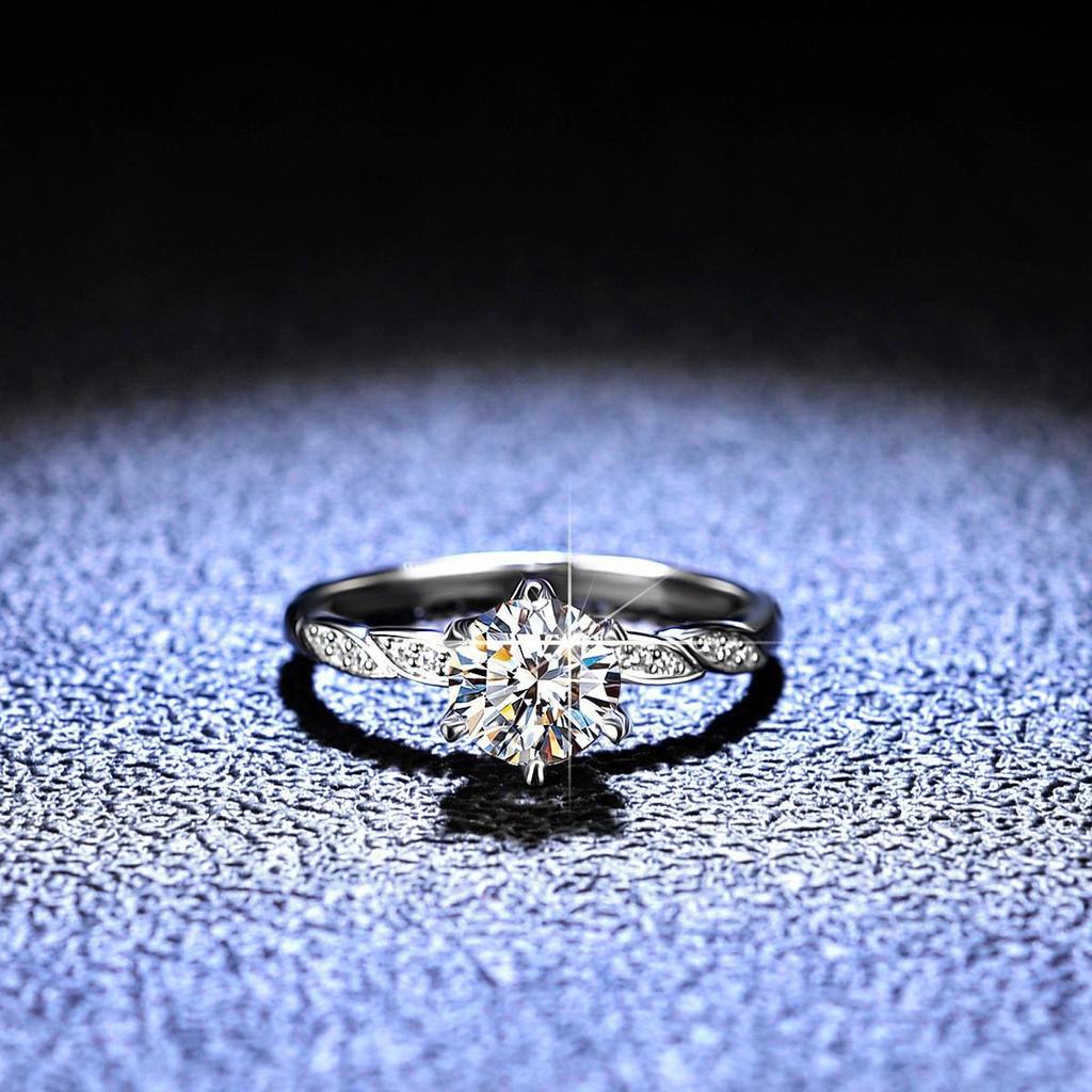 925 Sterling Silver Moissanite Six-Prong Women's Twin Flower Ring