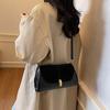 Fashion PU Shoulder Bag Stylish Crossbody Bag Adjustable Strap Vintage Small Tote Bag Trendy Commuting Bag Slouchy Hobo Bag CLE