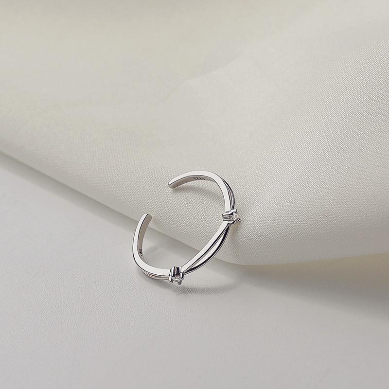 925 Silver-Plated Laughing Open-Mouth Ring, Women's Simple Niche Design, Fashionable and Luxurious Cold Style Index Finger Ring